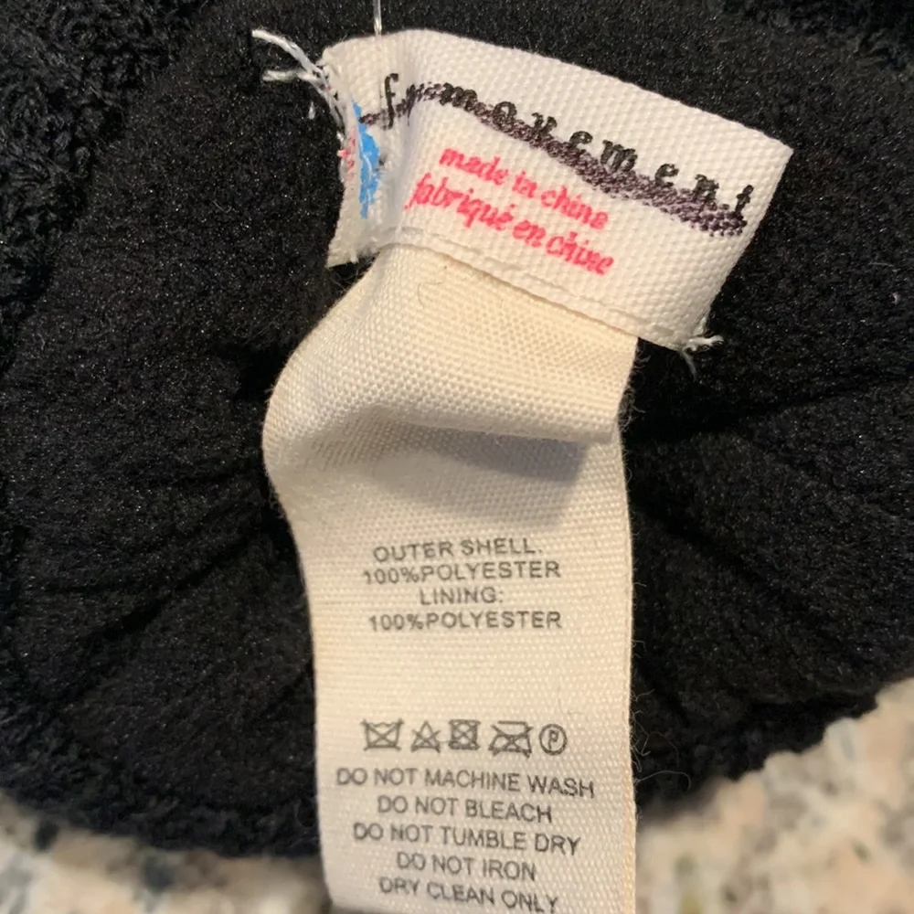 LMT: Free People Movement Glacier Pop Top Mittens NWOT